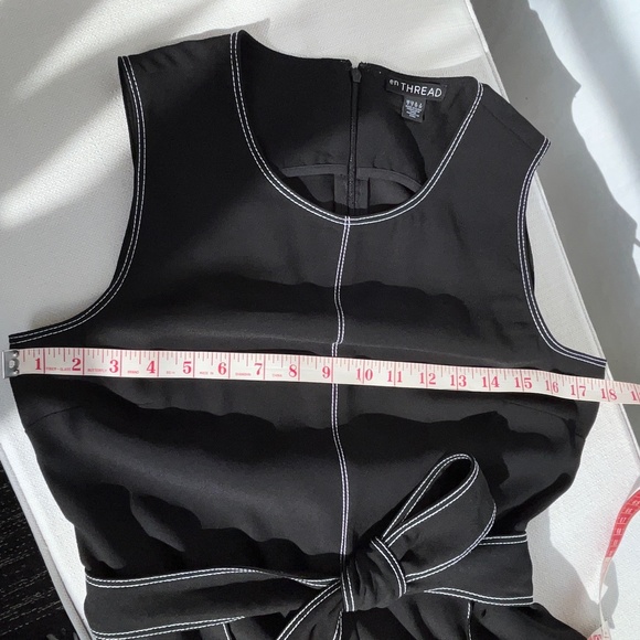 En Thread (XS) pantsuit, sleeveless, with top-stitching & tie, NWOT. - Picture 11 of 16